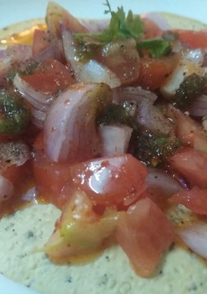 A picture of Papad chaat.