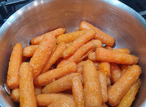 A picture of Sugar Glazed Carrots.