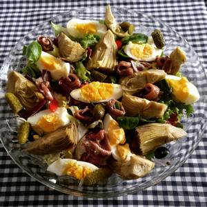 Alcachofas en ensalada de anchoas