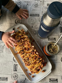 Una foto de Budín banana y coco proteico, sin harinas, sin tacc, sin azúcar, sin lácteos
