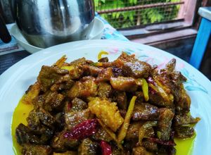 Gambar Daging Goreng Kunyit
