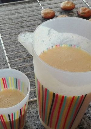 Foto principal de Batido de plátano, piña y melocotón🍍