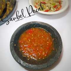 Sambel Pecak রেসিপির প্রধান ছবি