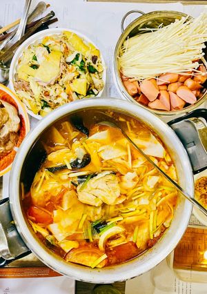 Hình của món Lẩu cá măng chua bé Mí.