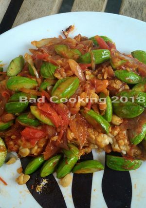Foto resep Tempe penyet sambal petai