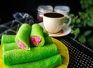 Gambar Kuih Dadar Gulung Pandan