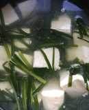 Canh hẹ đậu hũ non