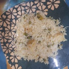 A picture of Aloo ki tehari with matar.