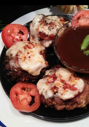 A picture of Cheesy Chapli Kabab.