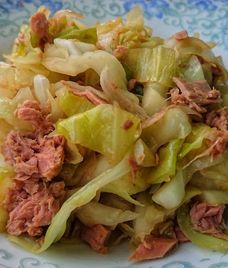 cá hộp nước tương