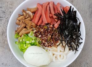 Foto resep Ramen Tanpa Kuah Ala Abura Soba (bahan praktis)