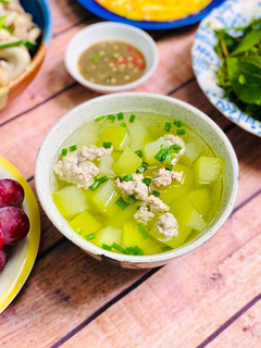 Hình của món Canh Bí Xanh Nấu Thịt Heo.