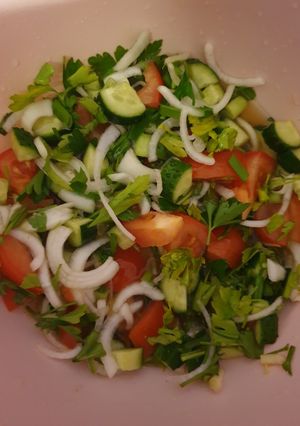 A picture of Salad sweet sour.