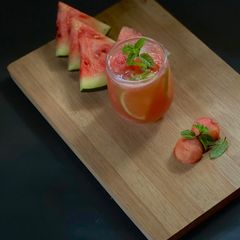 A picture of Watermelon Fizz.