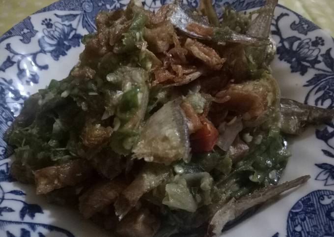 Cara Buat Sambel cabe ijo mantul Untuk Pemula