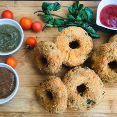 A picture of Crispy potato donut.