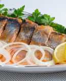 Вкуснейшая маринованная селедка в томатном соусе. Лучшая закуска на любой стол