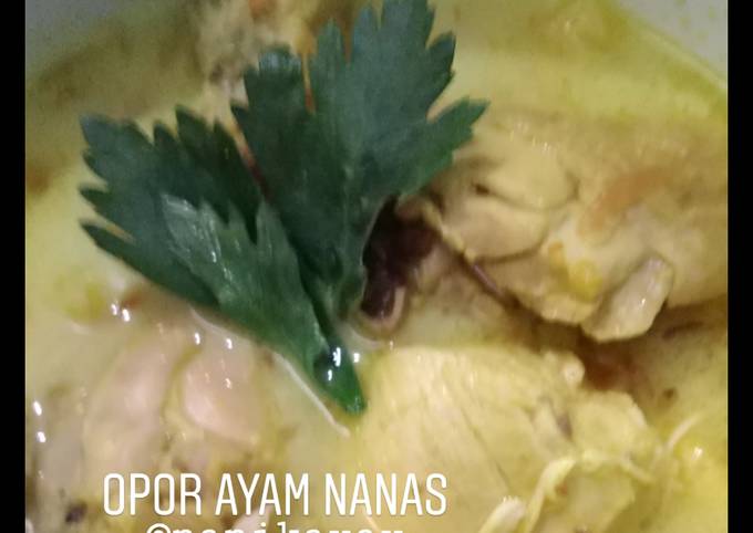 Opor Ayam Nanas