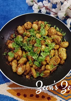 A picture of Koorka/Chinese Potato Stir Fry.