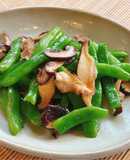 Đậu cô ve xào nấm đông cô khô