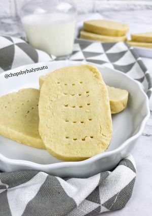 A picture of Shortbread cookies.