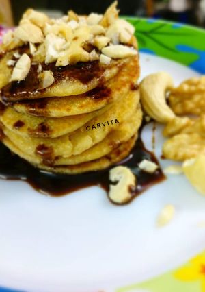 A picture of Oats and whole wheat pancakes.