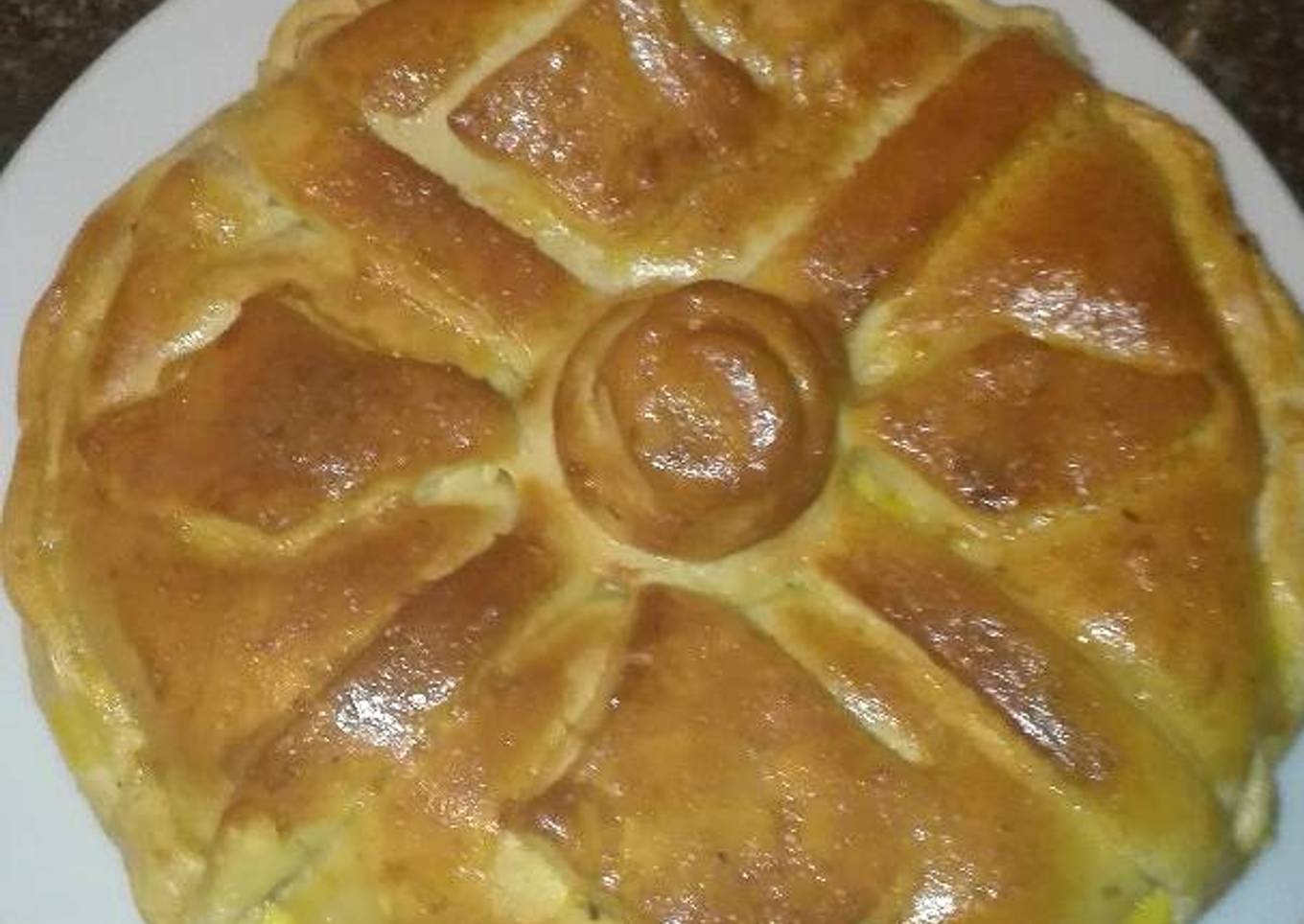 Empanada de atún pimientos asados en la olla GM g