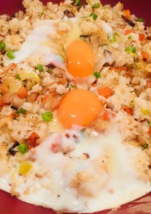 Hình của món Cơm Nhật chiên tôm sú.