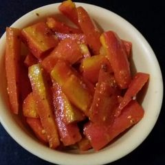 A picture of Carrot Pickle.