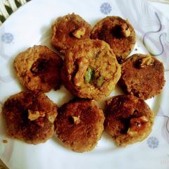 A picture of Walnut Cutlet.