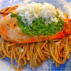 A picture of Grilled chicken breast with wholemeal spaghetti and basil & macadamia pesto.
