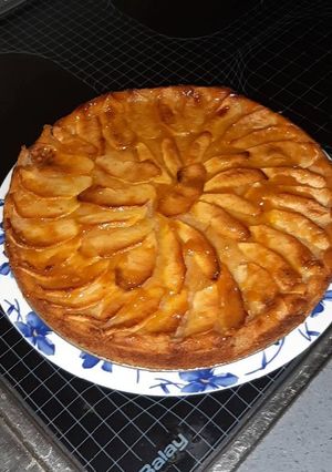 Una foto de Tarta de manzana con harina de espelta y maicena