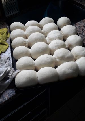 Una foto de Pan casero con aceite