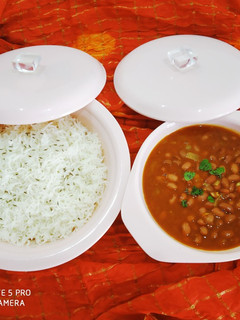 A picture of Rajma-rice.