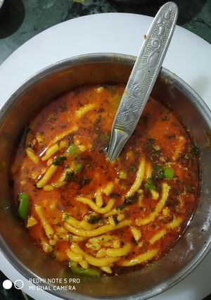 ગાંઠિયા નુ લસણનું શાક🍲 રેસીપી મુખ્ય ફોટો
