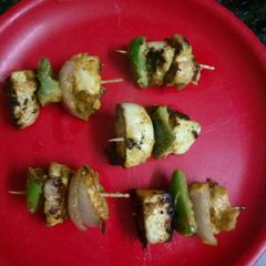 A picture of Mushroom paneer tikka.