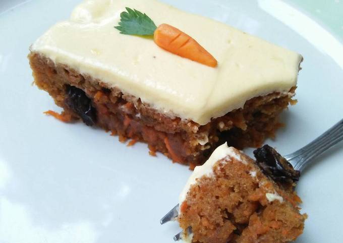 Resep Carrot Cake With Cream Cheese Frosting Oleh Herlinakus - Cookpad