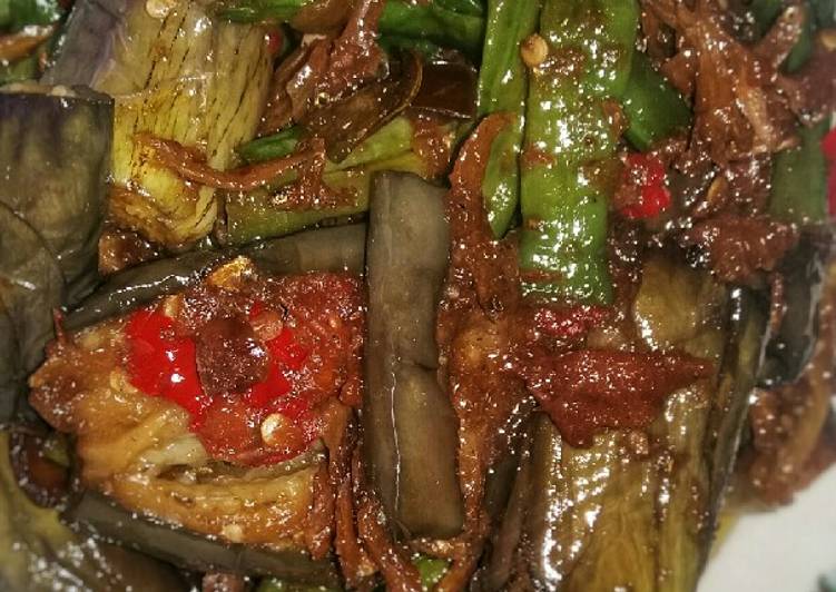 BIKIN NAGIH! Resep 🍆Teri Terong Kacang Panjang Balado