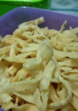 Foto resep Stik bawang renyah tanpa telur ala Ika
