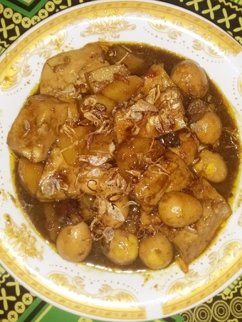 Langkah Gampang Membikin Resep Semur tahu,telur puyuh dan kentang muantaf 😊 yang Uenak Anti Ribet, Mantap