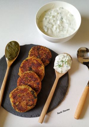 A picture of Raw Papaya Kababs.
