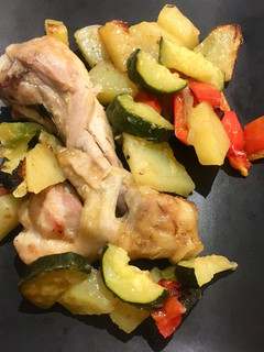 Foto di Pollo con verdure al forno