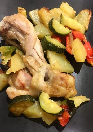 Foto di Pollo con verdure al forno