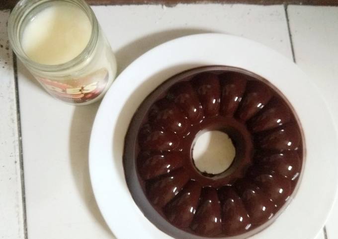 Cara Gampang Menyiapkan Puding coklat murah meriah yang Enak Banget