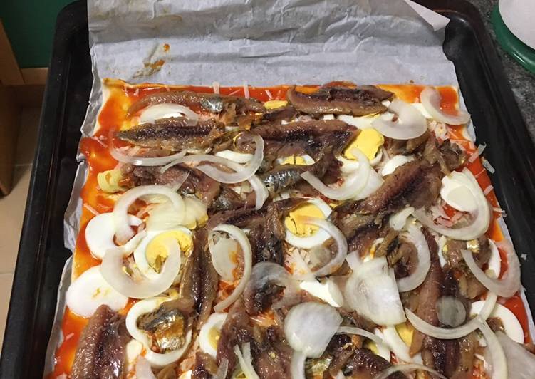 Torta de sardinas arenques