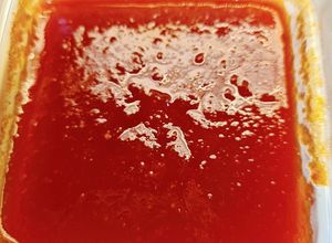 Una foto de Salsa agridulce de pimiento rojo