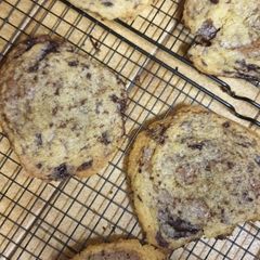 A picture of Chocolate chip cookies.