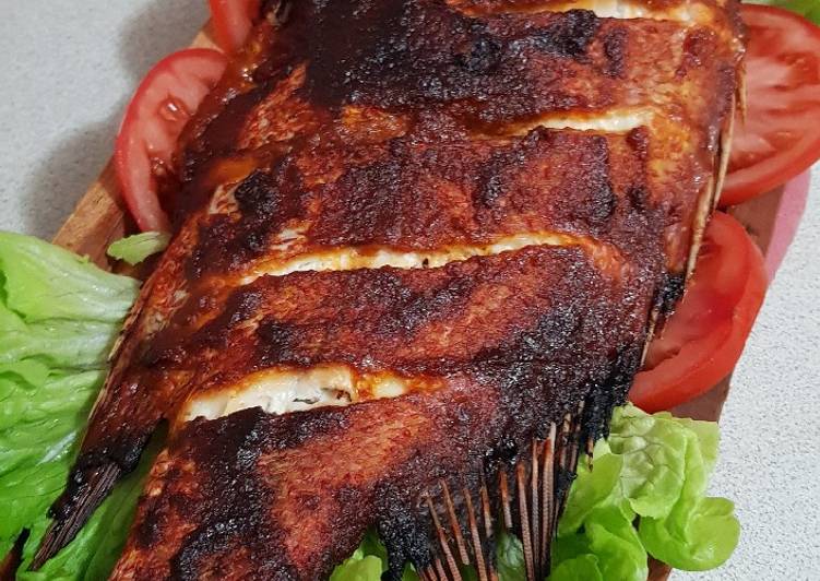 Recipe of Quick Jimbaran grilled red snapper fish