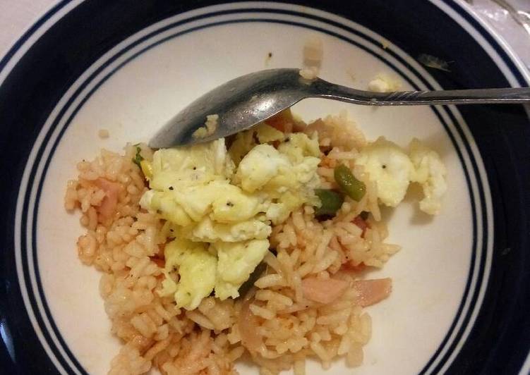 Nasi tomat