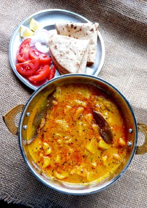 A picture of Dahi wale Aloo.